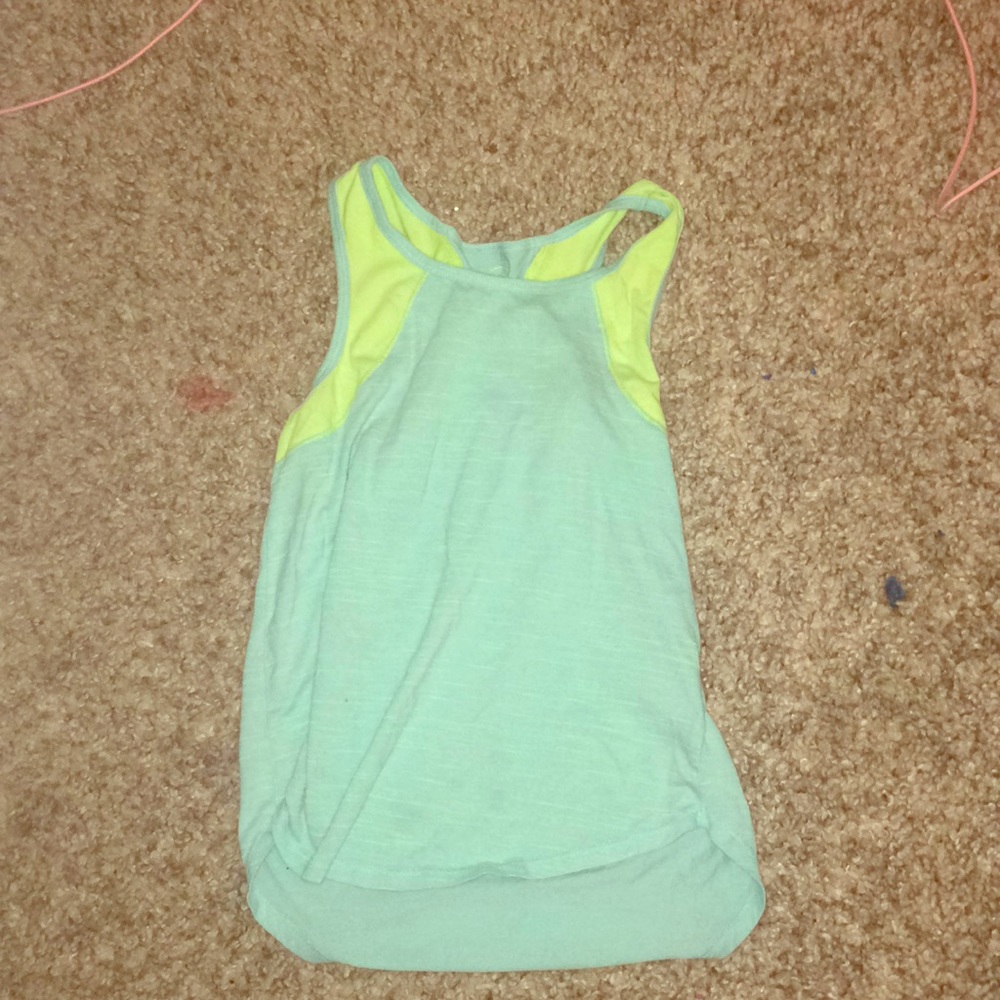 Blue/green tank